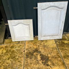 FREE 2x Kitchen Cabinet Doors