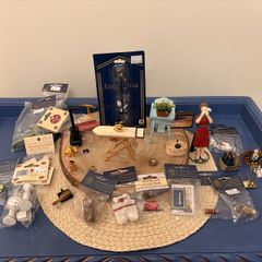 Dollhouse accessories