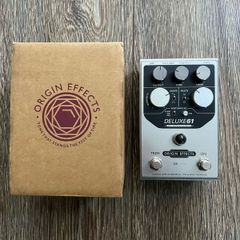 Deluxe 61 Origin Effects tremolo preamp
