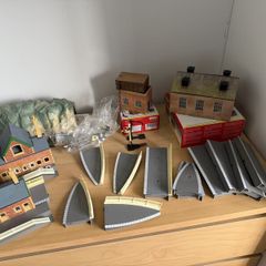 Hornby Railway Buildings & Platforms