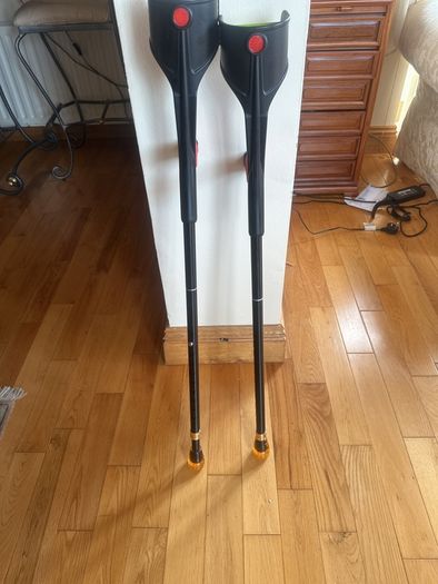 Adjustable Forearm Crutches (Pair) | Excellent Condition