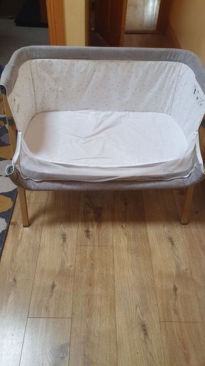 Next to me cot