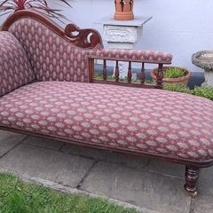 Antique Chaise Longue