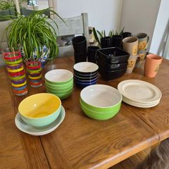 Dinnerwear 42 piece