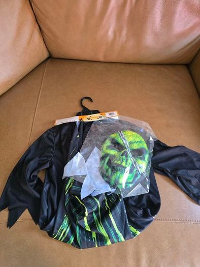Halloween costume 5-6 Yrs Grim reaper