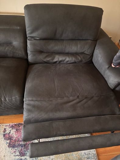 Stunning three piece suede leather suite.