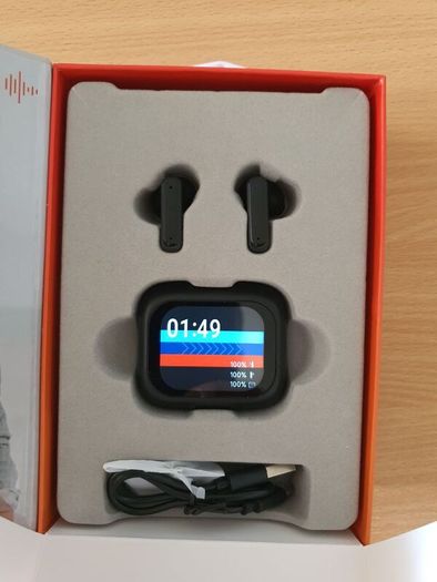 Bluetooth earphones with noise cancelling - New!!!