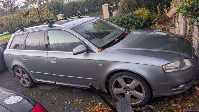 Breaking A4 B7 Avant