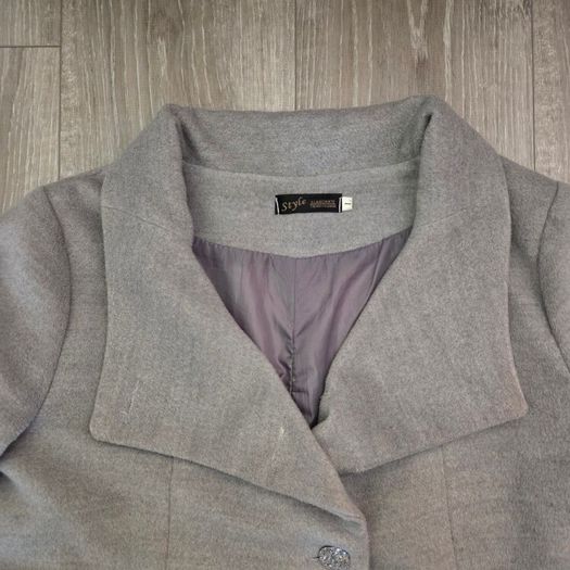 Light grey coat, size L