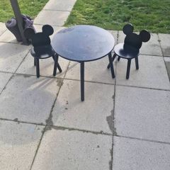 Disney mickey mouse black table and chairs