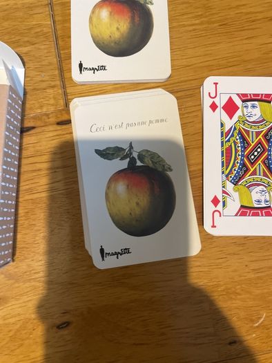 playing cards: magritte etditon
