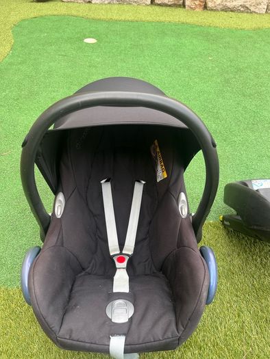 Maxi Cosi car seat & isofix