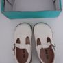 New girls shoes.Cream colour .Size 26 junior never worn as wrong size .Soft leather 7 Euro Image 4