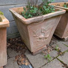 5 Large Terracotta Planters