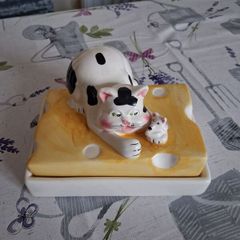 Cheese Dish Holder