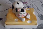 Cheese Dish Holder
