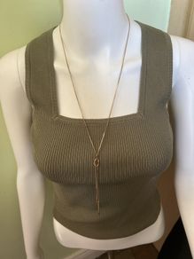 Gold tone necklace