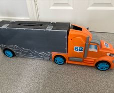 Car transporter