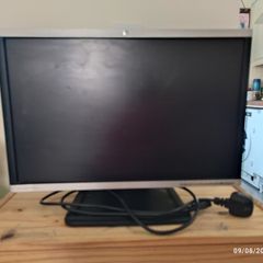 HP monitor 22"