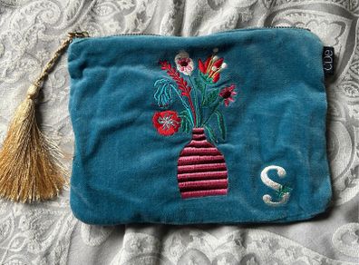 Caroline Donnelly S initial velvet zip pouch