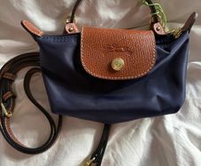 Longchamp mini / navy / strap / new