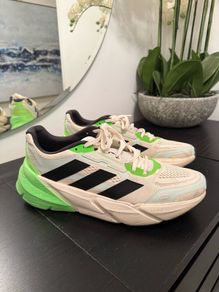 Adidas ADISTAR trainers size 11