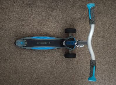 Globber Ultimum Lights Folding Scooter, Boys and Girls 5+ to Adult