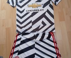 Authentic Manchester United Kit