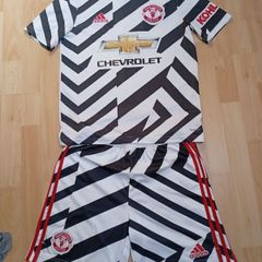 Authentic Manchester United Kit