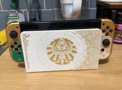 Switch OLED - Zelda edition