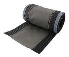 Ventilated ridge roll