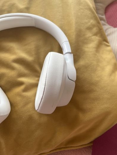 Jbl White Headphones