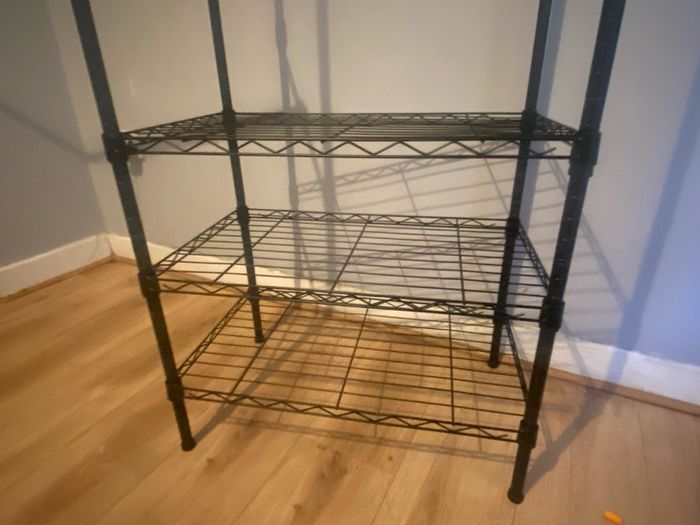 Expandable Heavy Duty Metal Closet Rack