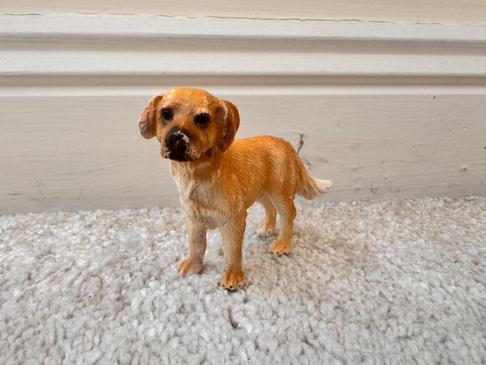 Schleich Farm World Golden Retriever D 73527 approx. 6 cm. tall Used Please see photos