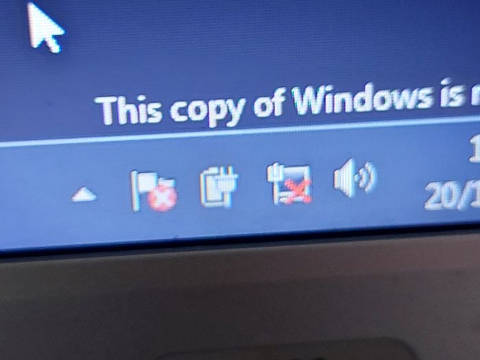 Samsung R530, Red, Intel Pentium Dual Core CPU T4400, 2.2GHz, Windows 7 Ultimate 32 bit, 4GB Ram, 150GB HDD, Opera, Chrome and VLC
