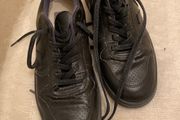 Veja Black Trainers UK5