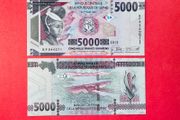 Guinea. 5,000  Francs. 2015  Pick  49a  ( Uncirculated )