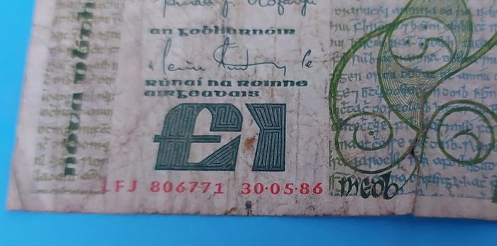 Irish 1986 "Queen Meibh" one pound in used condition