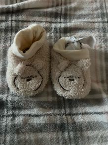 Babys Disney shoes 6/12 mths