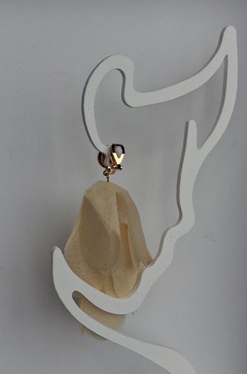 Cream Vanilla Juilette Cascading Floral Petal Clip On Earrings
