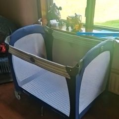Greco travel cot