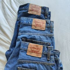3 pairs of levi 507 jeans