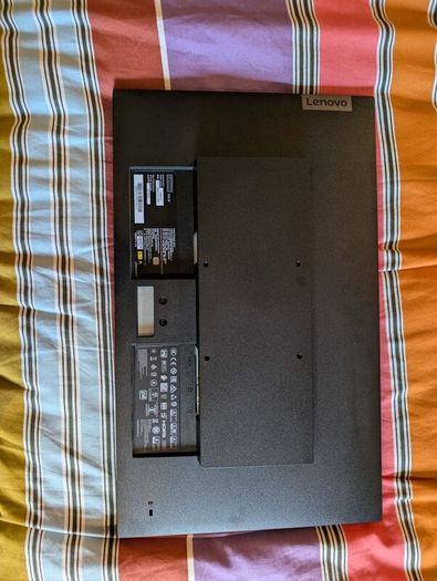 Lenovo D22-20 22 Inch Monitor Excellent Condition