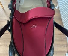 Egg stroller / bassinet