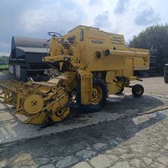 Newholland clayson combine 133