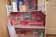 Doll house