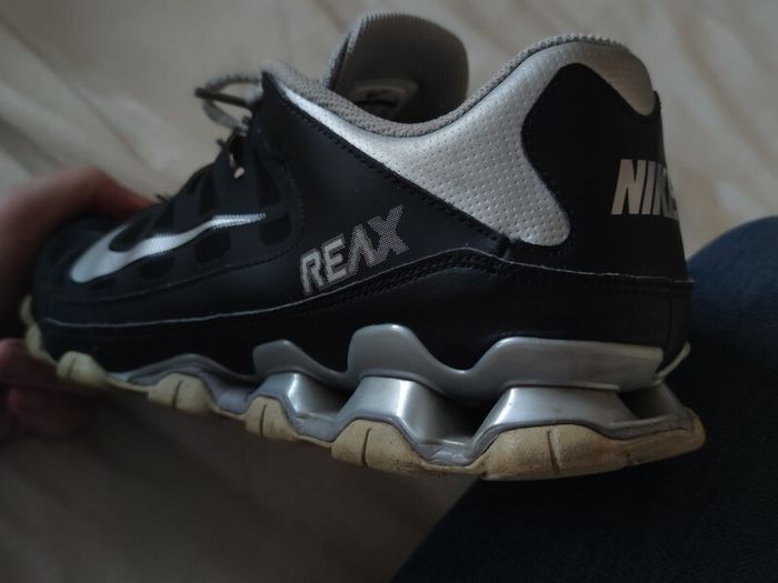 Nike Gents Reax Trainers Size 10