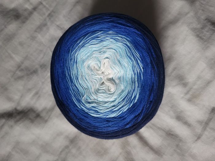 Hobbii Sultan Cotton cake yarn 200g NEW gradient