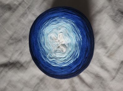Hobbii Sultan Cotton cake yarn 200g NEW gradient