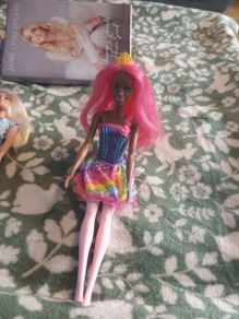 Dreamtopia pink hair barbie doll